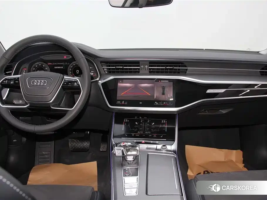 Audi A7L id 4649395 из Китая 12