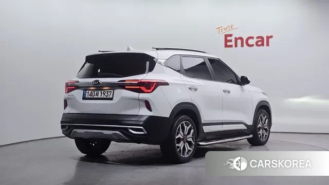 Kia Seltos id 3428432 из Кореи 12