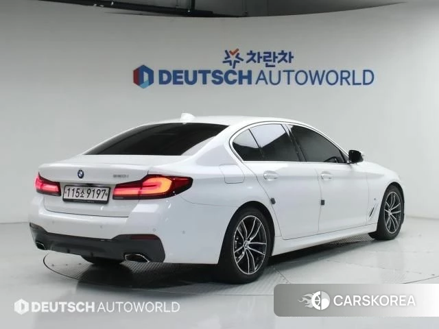BMW 5 Series (G30) id 4525052 из Кореи 12