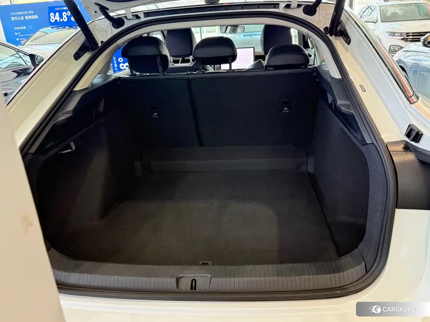 Volkswagen ID.7 VIZZION 2024 Белый из Китая, фото 5
