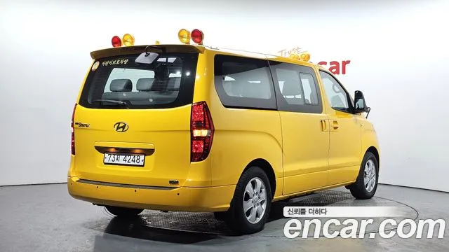 Hyundai The New Grand Starex id 2493788 из Кореи 12