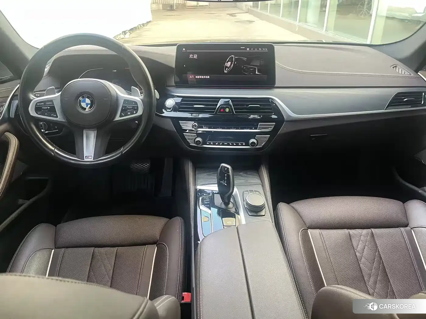 BMW 5 series 2022 Черный из Китая, фото 3