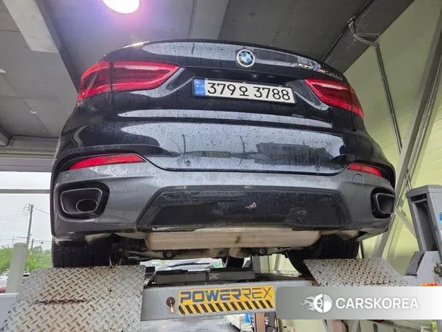 BMW X6 (F16) 2018 Черный из Кореи, фото 2