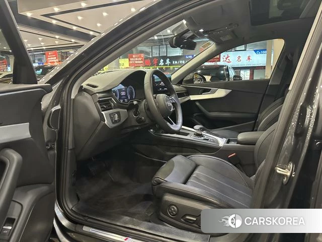 Audi A4L 2021 Темно-серый из Китая, фото 3
