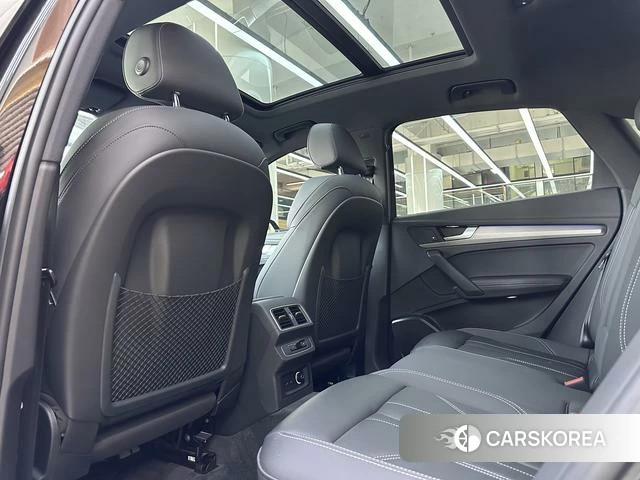 Audi Q5L Sportback id 3895939 из Китая 12