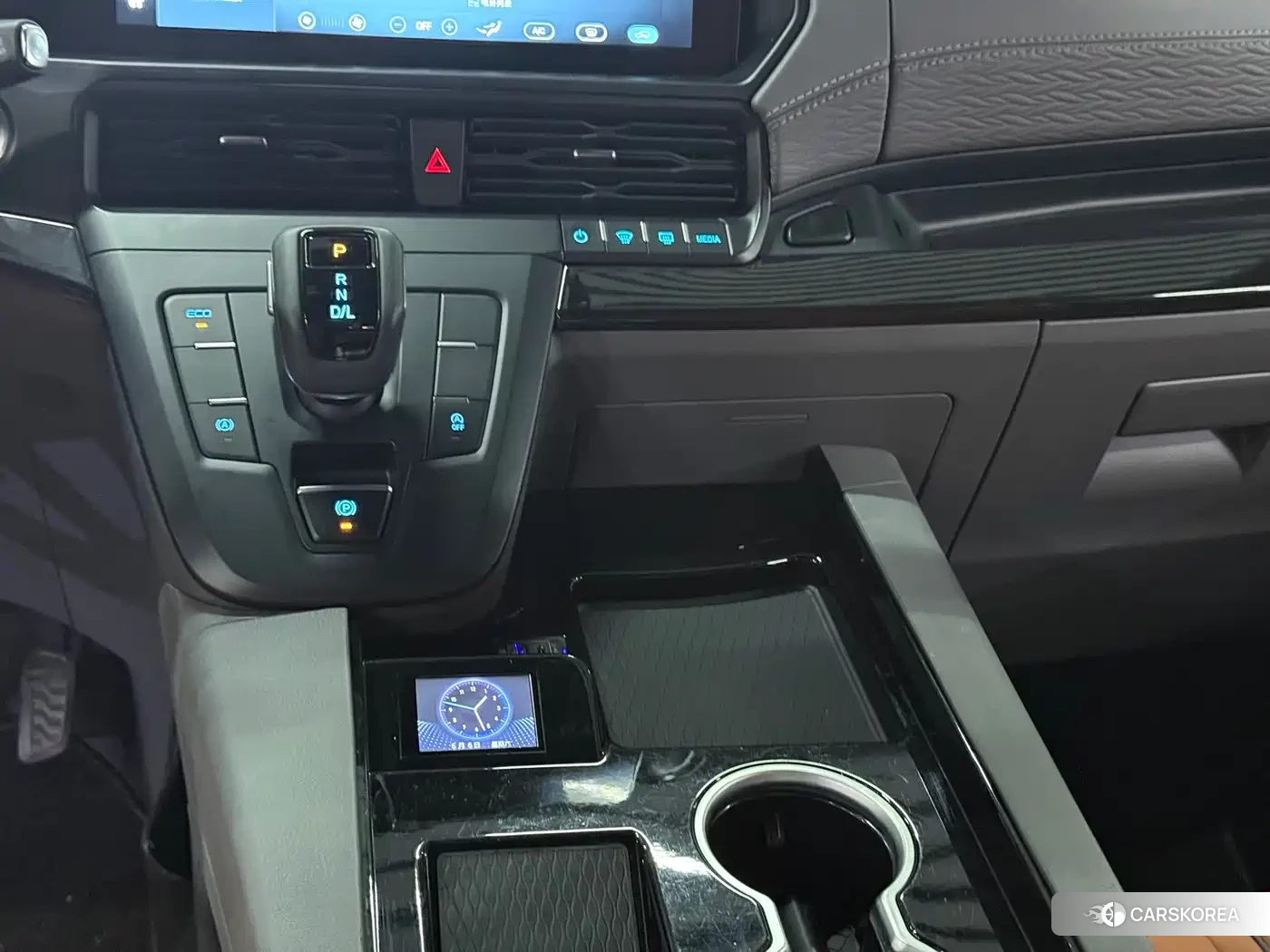 Ford Touruiou id 4539279 из Китая 10