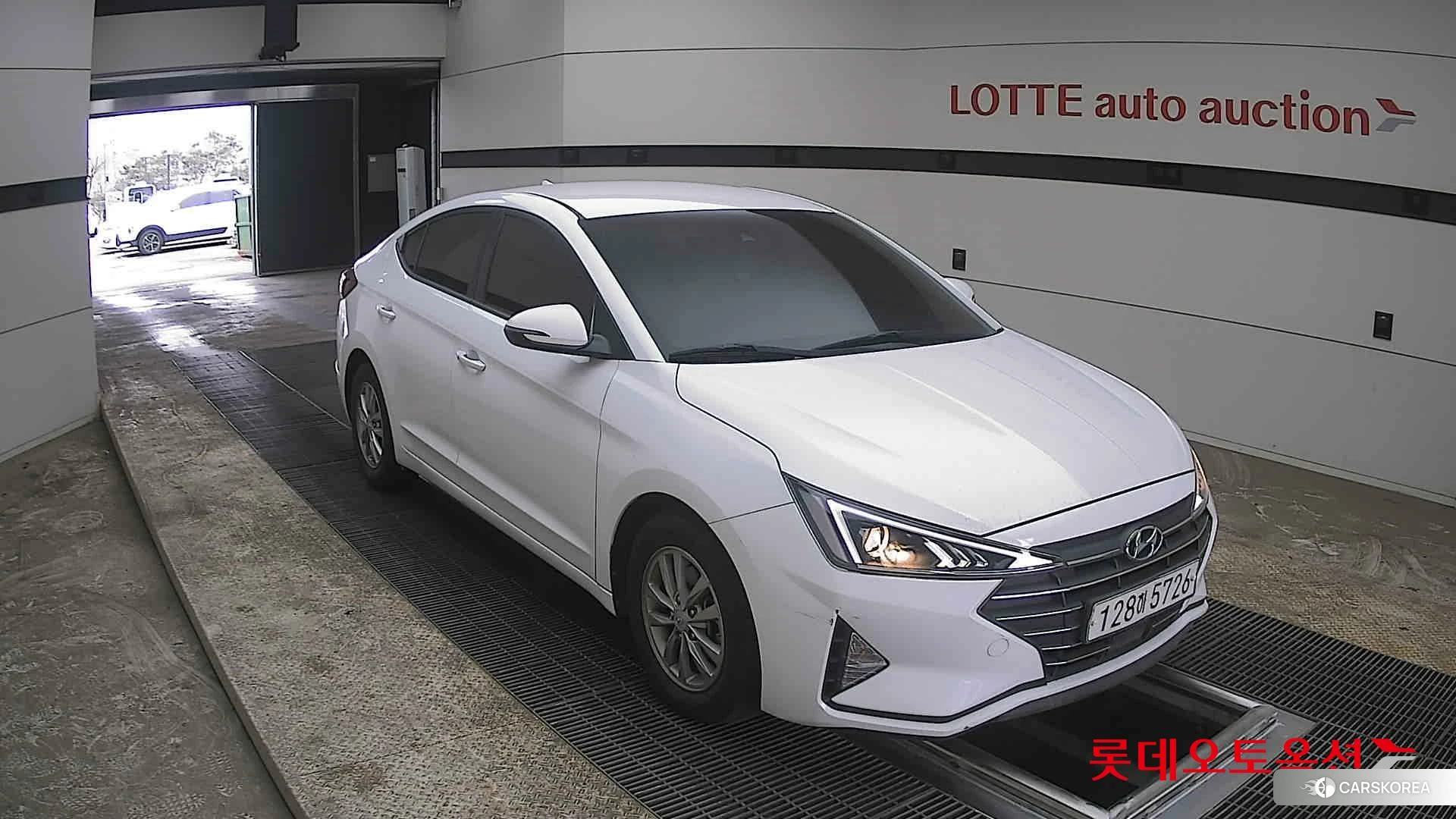 Hyundai Avante id 3869350 из Кореи 12