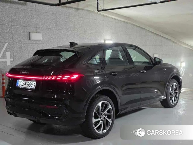 Audi Q5 (80A) 2025 Черный из Кореи, фото 6
