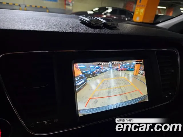 Kia The New Carnival id 2707051 из Кореи 12