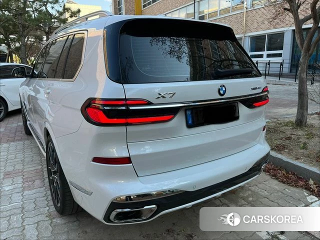 BMW X7 (G07) 2025 Белый из Кореи, фото 4