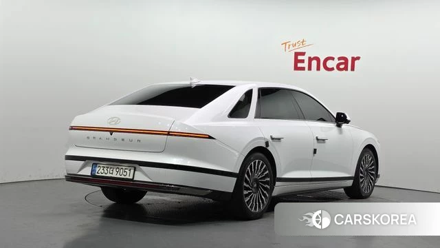 Hyundai Grandeur (GN7) id 4549538 из Кореи 11