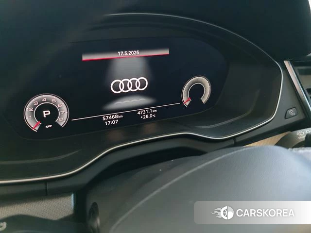 Audi Q5L 2022 Черный из Китая, фото 2