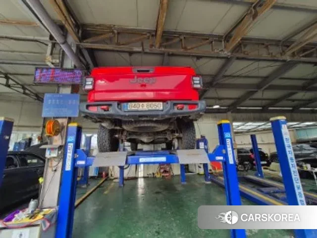Jeep Gladiator (JT) 2021 Красный из Кореи, фото 2