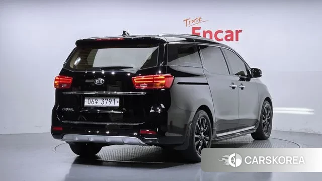 Kia The New Carnival id 2991284 из Кореи 12