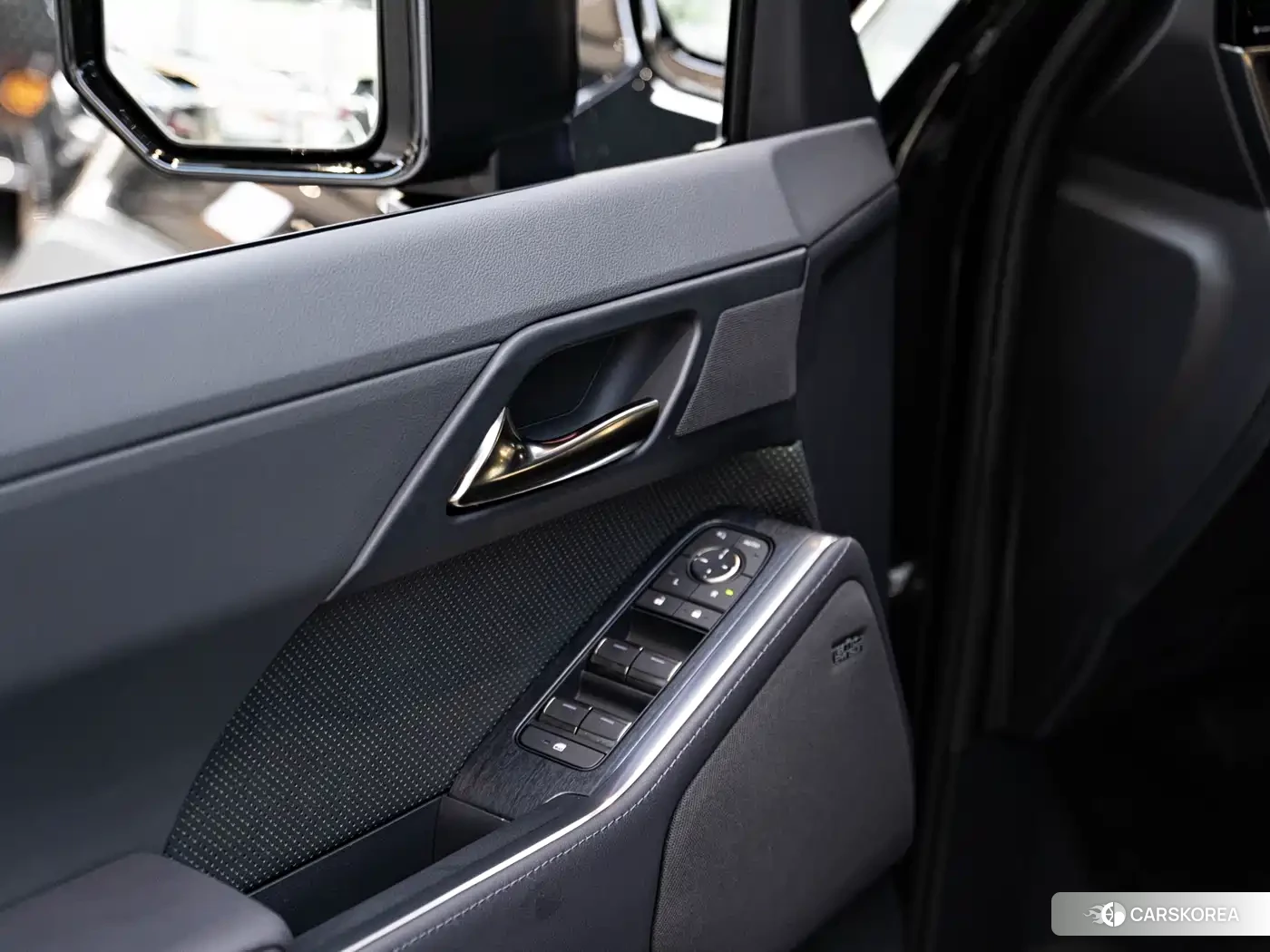 Lexus GX id 4589155 из Китая 13