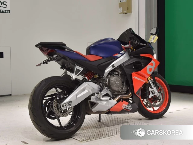 Проданный Aprilia RS660 2022 из Японии, фото 2