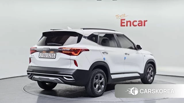 Kia Seltos id 4186678 из Кореи 12