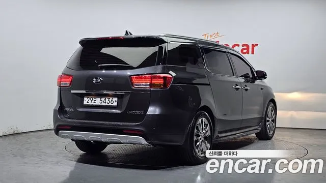 Kia All New Carnival id 2808612 из Кореи 12