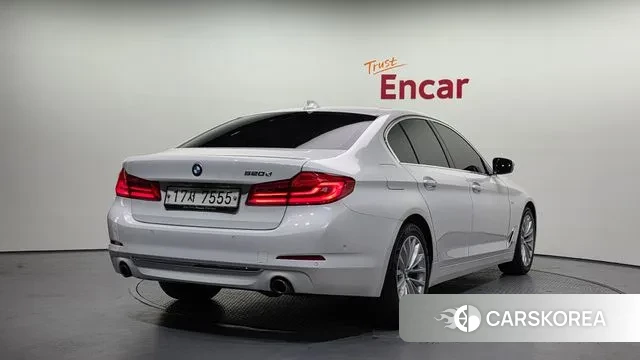 BMW 5 Series (G30) id 3024579 из Кореи 12