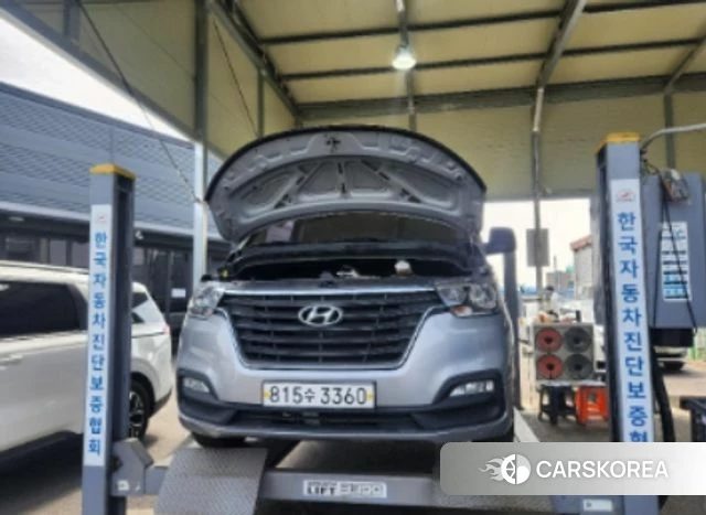 Hyundai The New Grand Starex 2018 Серый из Кореи, фото 2