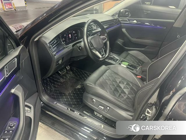 Volkswagen Magotan PHEV 2024 Черный из Китая, фото 2