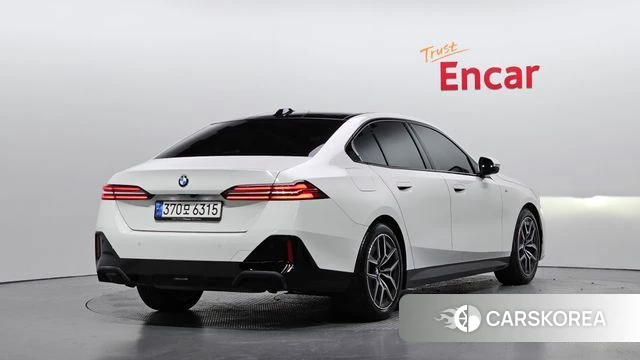 BMW 5 Series (G60) id 4753000 из Кореи 12