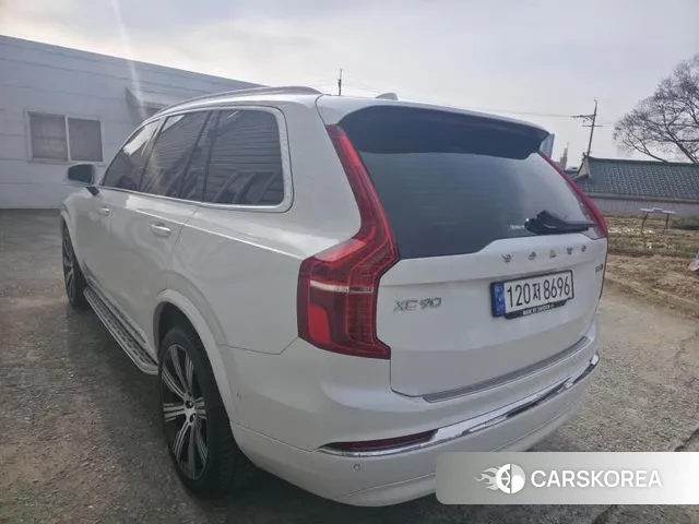 Volvo XC90 second Generation 2022 Белый из Кореи, фото 2
