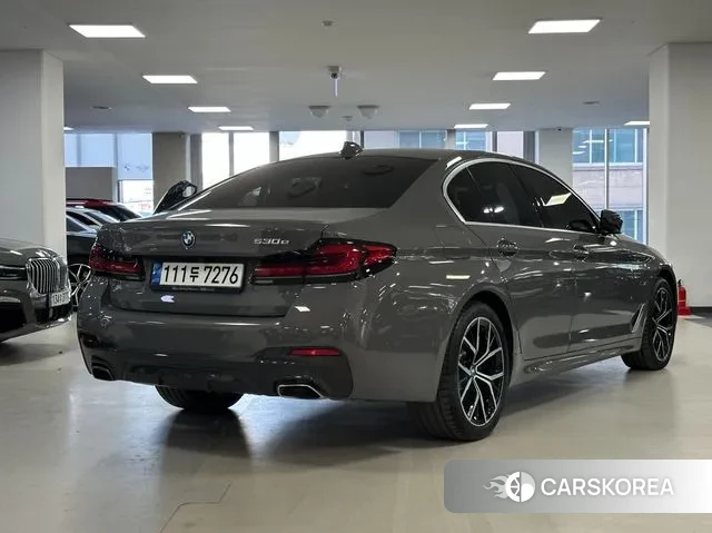 BMW 5 Series (G30) id 3438167 из Кореи 12