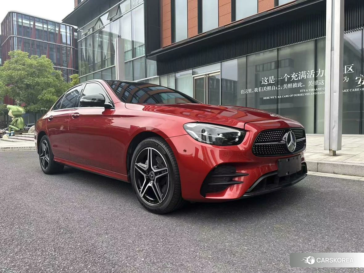 Mercedes-Benz E-class (imported) 2020 Красный из Китая, фото 5