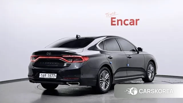 Hyundai Grandeur IG id 3024450 из Кореи 12