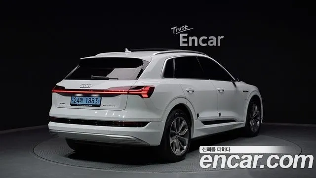 Audi e-Tron id 2875819 из Кореи 12