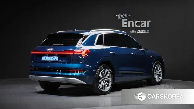 Audi e-Tron id 3898768 из Кореи 12