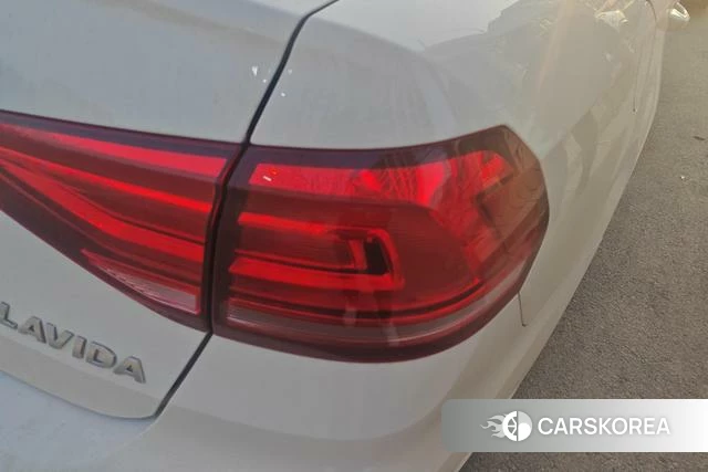 Volkswagen Lavida id 3781419 из Китая 9
