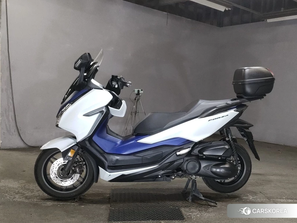 Проданный Honda FORZA 2018 из Японии
