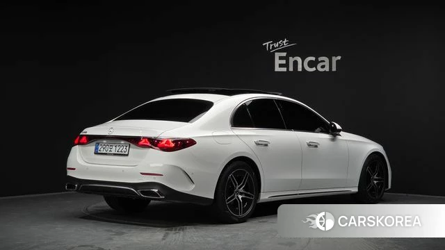 Mercedes-Benz E-Class W214 id 4767154 из Кореи 12