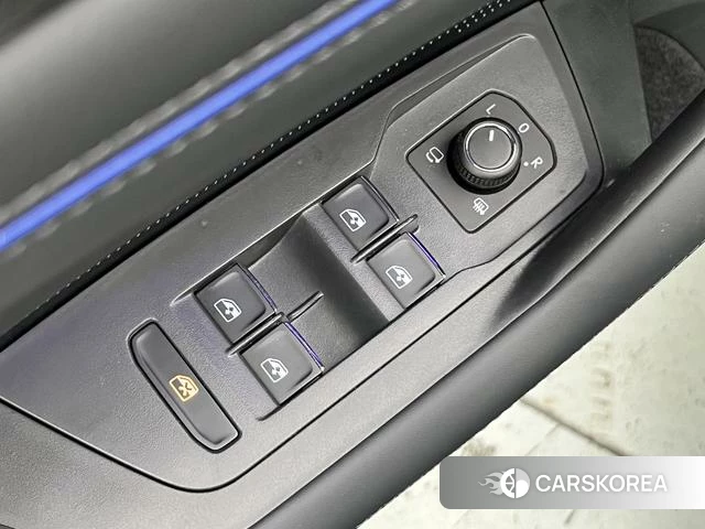 Volkswagen Tiguan L id 4258914 из Китая 12