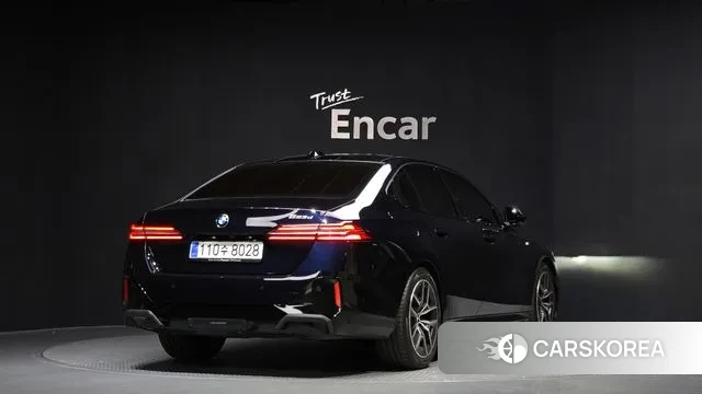 BMW 5 Series (G60) id 3560085 из Кореи 12