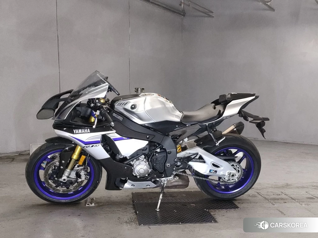 Проданный Yamaha YZF-R1M id 4175177 из Японии, фото 2