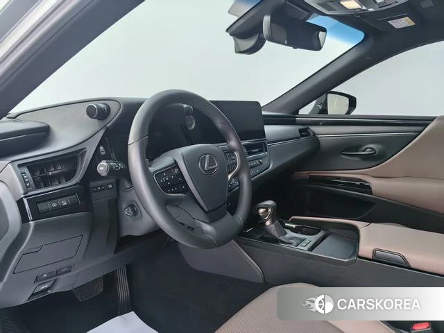 Lexus ES id 4279333 из Китая 10