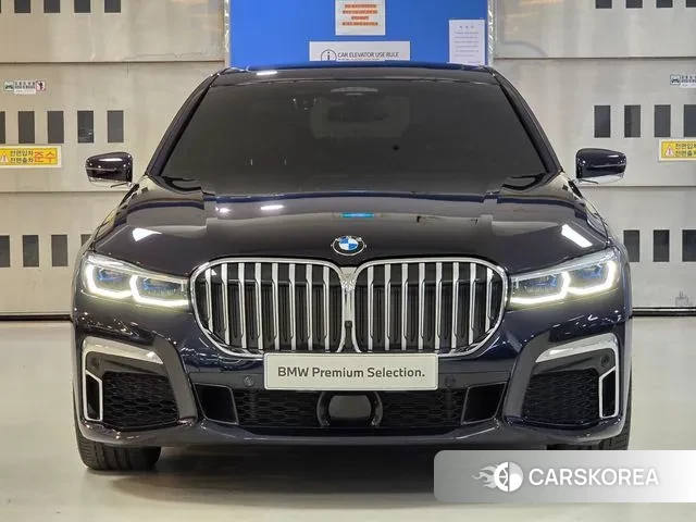 BMW 7 Series (G11) id 3242193 из Кореи 2