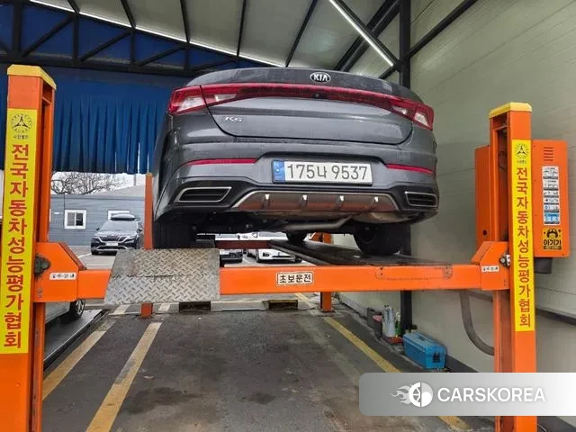 Kia K5 3rd generation 2021 Серый из Кореи, фото 2