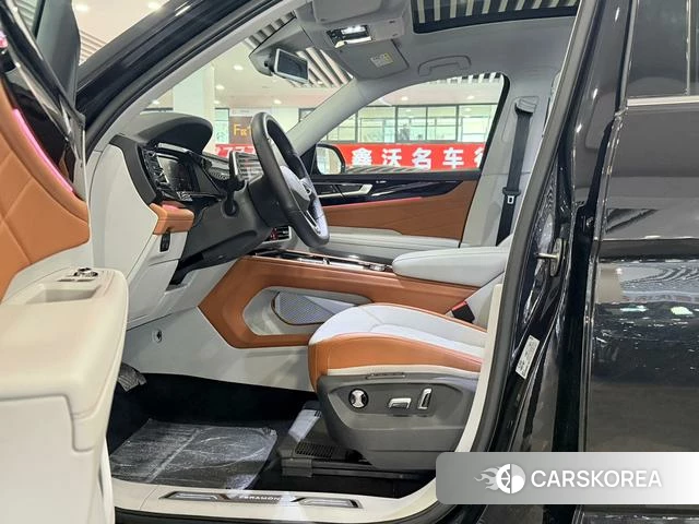 Volkswagen Tourang id 4290632 из Китая 11