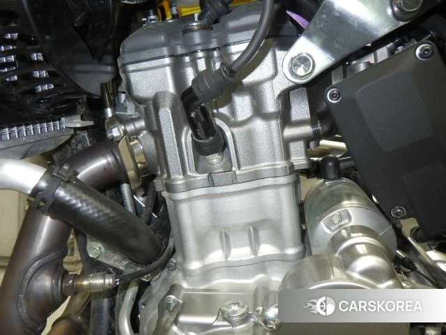 Engine photo