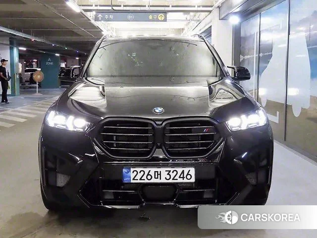 BMW X5M (G05) 2024 Черный из Кореи, фото 2