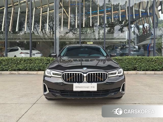 BMW 5 series 2021 Черный из Китая, фото 5
