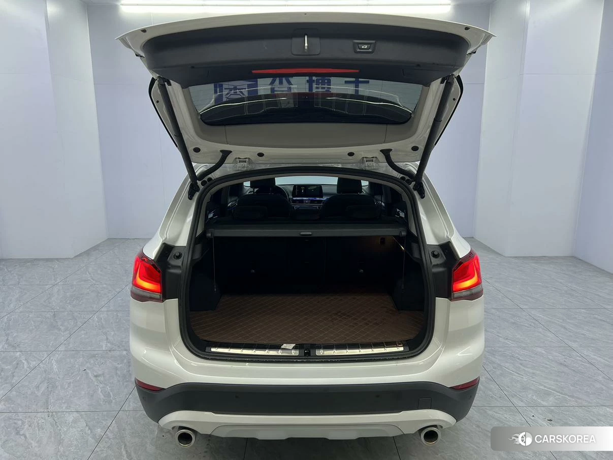BMW X1 id 4510510 из Китая 12