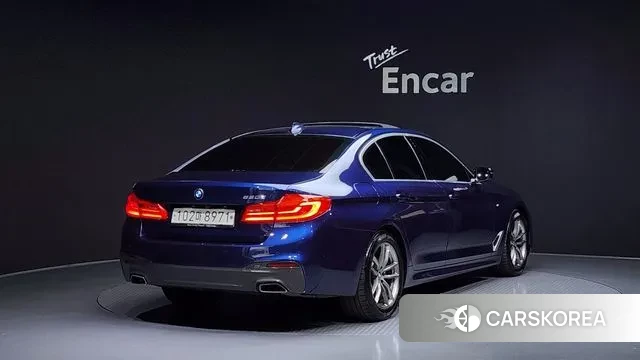 BMW 5 Series (G30) id 3291770 из Кореи 12