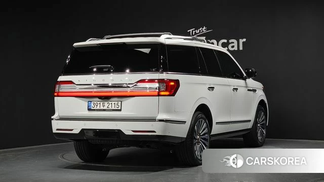 Lincoln Navigator 4th generation id 4244947 из Кореи 12