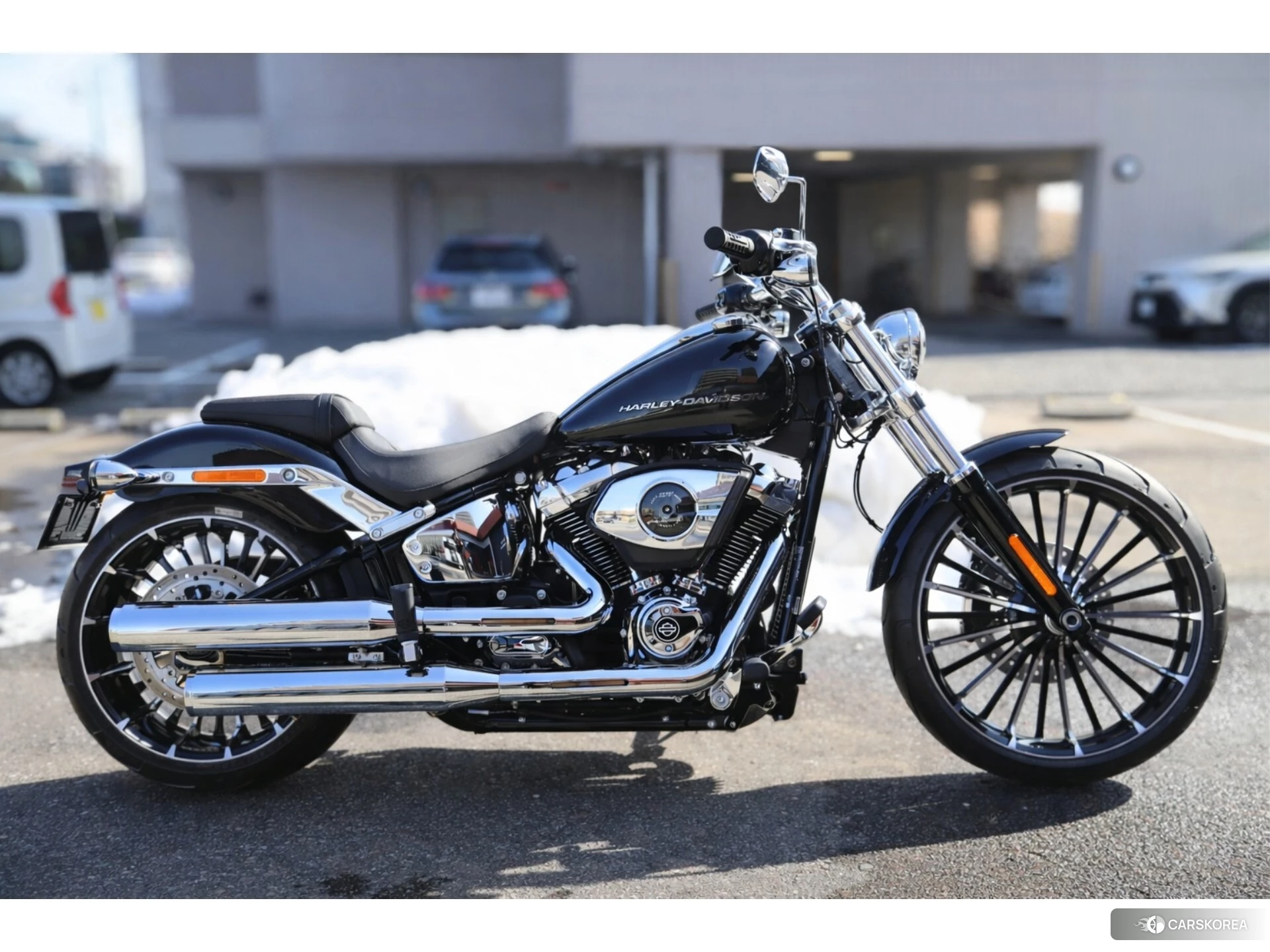 Проданный Harley-Davidson Softail Breakout FXBR1750 2025 из Японии, фото 2