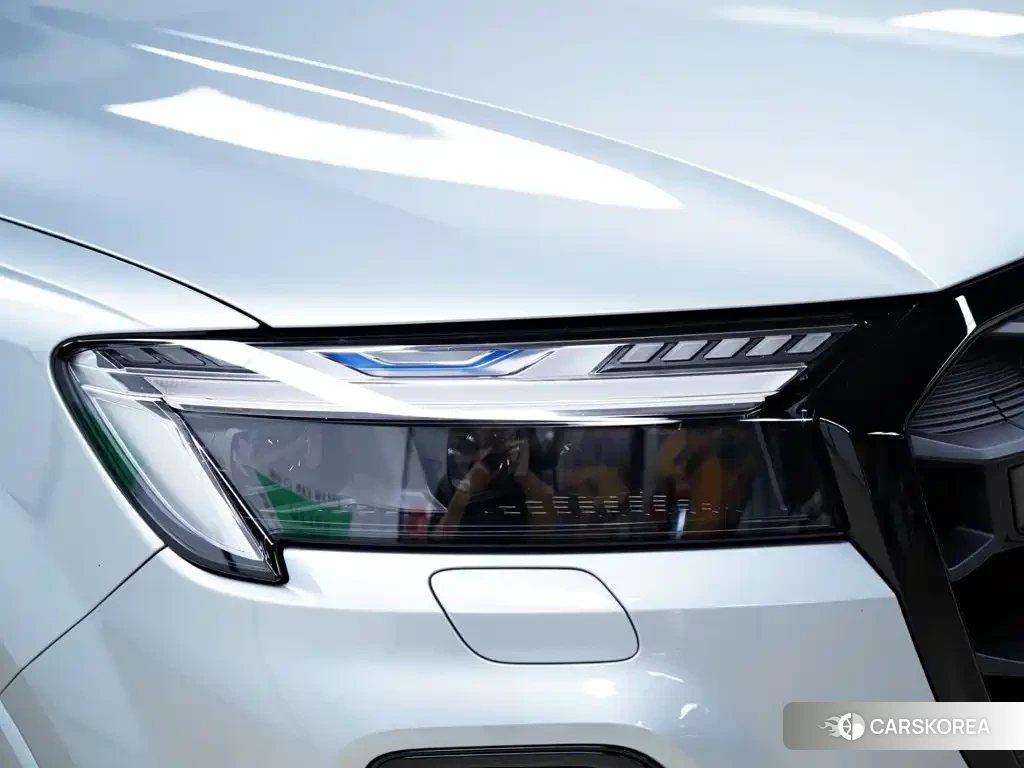 Audi SQ7 id 4601742 из Китая 12